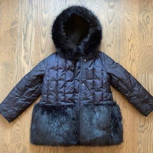 Girls navy coat with faux fur trim, size 6-7